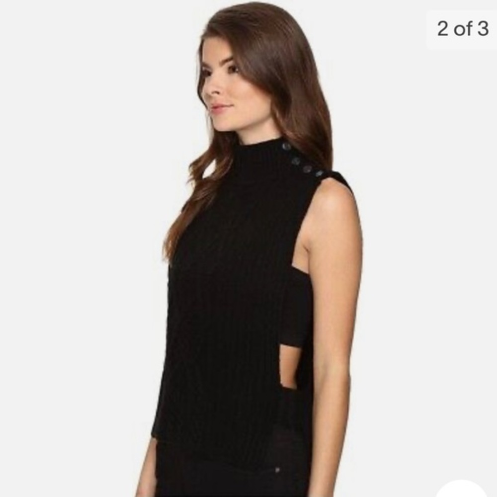 Dolce Vita Yumi Sweater - Picture 2 of 7